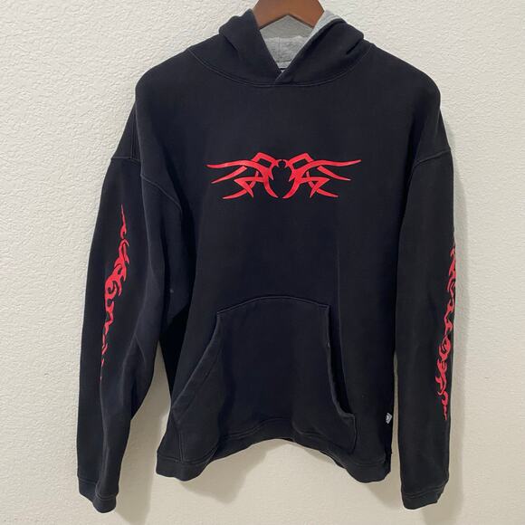 Vintage Outlooks Tribal Spider Hoodie Faded Black and Red Kangaroo Pocket* - Picture 1 of 9